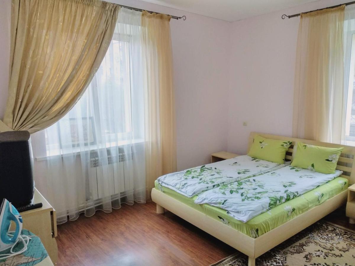 Двокімнатна Квартира В Ценрі Міста На Ерусалимці Поруч З Фонтаном Рошен Vinnitsya Dış mekan fotoğraf